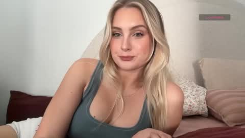 Snapshot of bellaryderr chatting on March 2026 10:57:01 PM Isabella Ryder online show from March 2026 10:57:01 PM