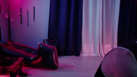 Bellaskeykeeper online show from March 2026 11:05:01 AM