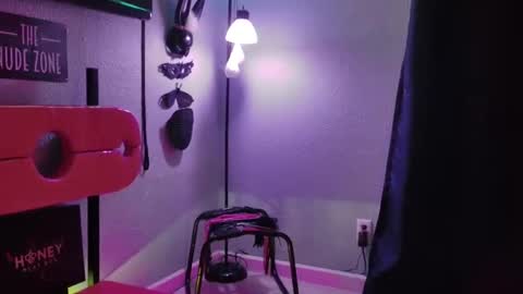 Bellaskeykeeper online show from May 2026 10:20:01 AM