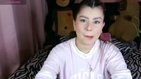Aleja  online show from May 2026 10:25:02 PM