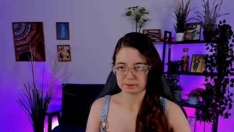 Snapshot of bellatrixllestrange chatting on January 2025 04:32:02 PM Bella. Ntmu online show from January 2025 04:32:02 PM