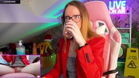 Snapshot of belle_alice chatting on January 2025 07:39:02 AM Alice online show from January 2025 07:39:02 AM