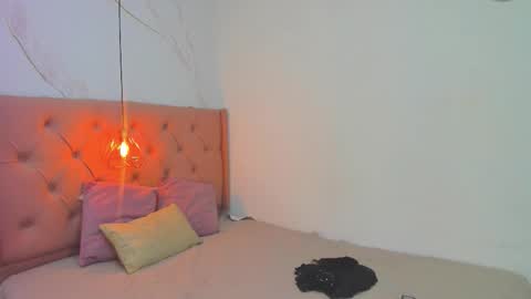 Snapshot of belle_brunette chatting on January 2026 11:23:01 AM belle online show from January 2026 11:23:01 AM