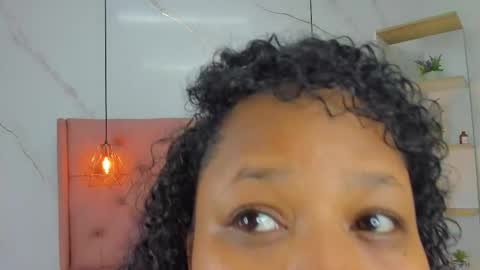 Snapshot of belle_brunette chatting on February 2026 11:27:02 AM belle online show from February 2026 11:27:02 AM