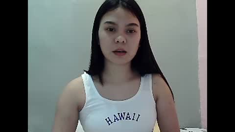 Snapshot of belle_ph chatting on January 2025 06:51:01 PM Belle online show from January 2025 06:51:01 PM