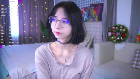 Snapshot of belle_phine chatting on February 2026 05:45:01 AM Bea online show from February 2026 05:45:01 AM