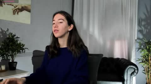 Snapshot of belle_via chatting on September 2025 05:28:02 AM Bella online show from September 2025 05:28:02 AM