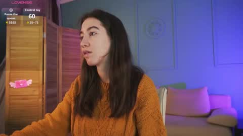 Bella online show from December 2025 02:33:02 PM