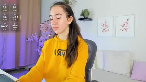 Snapshot of belle_via chatting on March 2026 01:39:01 PM Bella online show from March 2026 01:39:01 PM