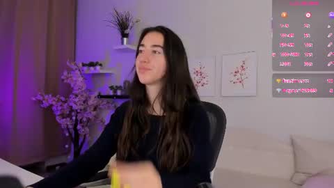 Bella online show from June 2026 04:33:01 PM