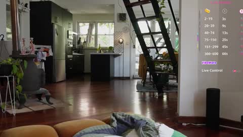 BELLE   online show from November 2025 01:49:02 AM