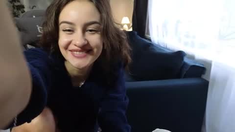 BelleWild online show from October 2025 04:53:02 AM