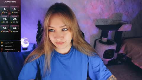 Snapshot of bellezza_ chatting on January 2025 09:15:01 PM Your Annabelle Wolf online show from January 2025 09:15:01 PM