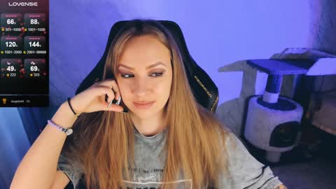 Snapshot of bellezza_ chatting on January 2025 07:07:01 AM Your Annabelle Wolf online show from January 2025 07:07:01 AM