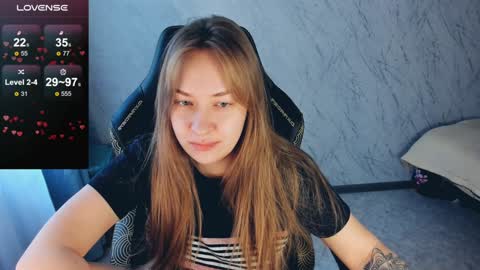 Snapshot of bellezza_ chatting on January 2025 08:36:01 AM Your Annabelle Wolf online show from January 2025 08:36:01 AM