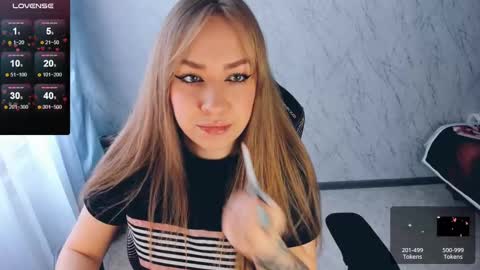 Snapshot of bellezza_ chatting on February 2025 10:55:02 AM Your Annabelle Wolf online show from February 2025 10:55:02 AM