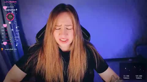 Snapshot of bellezza_ chatting on October 2025 05:11:01 PM Your Annabelle Wolf online show from October 2025 05:11:01 PM