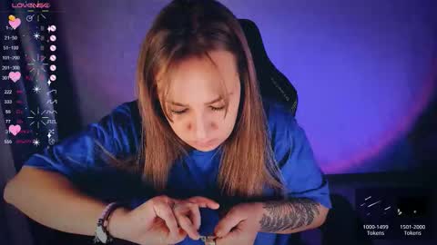 Snapshot of bellezza_ chatting on October 2025 07:58:01 PM Your Annabelle Wolf online show from October 2025 07:58:01 PM