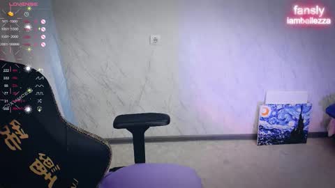 Your Annabelle Wolf  online show from November 2025 06:02:01 PM