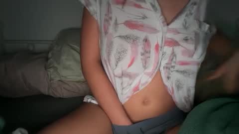 Snapshot of bellybabydoll chatting on January 2026 09:13:02 AM bellybabydoll online show from January 2026 09:13:02 AM