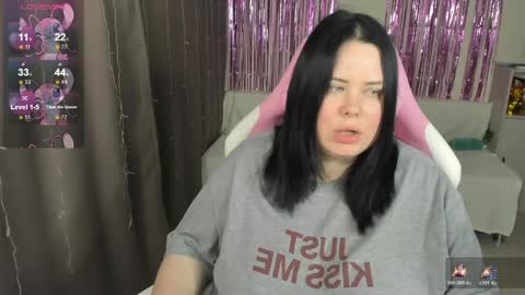 LinaBoo online show from May 2026 07:39:01 AM