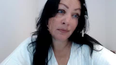 Snapshot of beluckynow chatting on May 2026 11:04:02 AM beluckynow online show from May 2026 11:04:02 AM