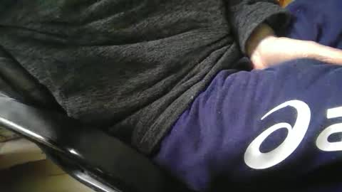 Snapshot of bemichel chatting on December 2025 12:01:02 PM jaimetout online show from December 2025 12:01:02 PM