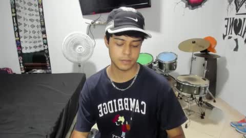 Snapshot of ben_falcon chatting on December 2024 11:17:02 PM Ben online show from December 2024 11:17:02 PM