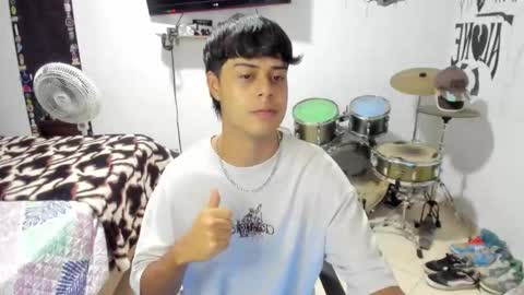 Snapshot of ben_falcon chatting on October 2025 02:45:02 AM Ben online show from October 2025 02:45:02 AM