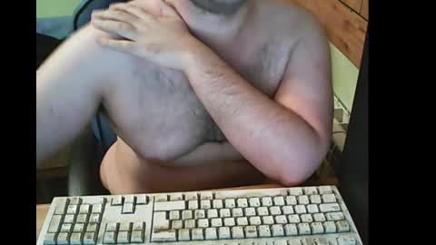 bender_35 online show from November 2025 06:19:01 PM