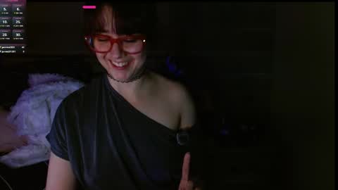 Snapshot of bendybunnyx chatting on May 2026 01:55:01 AM BendyBunnyx online show from May 2026 01:55:01 AM