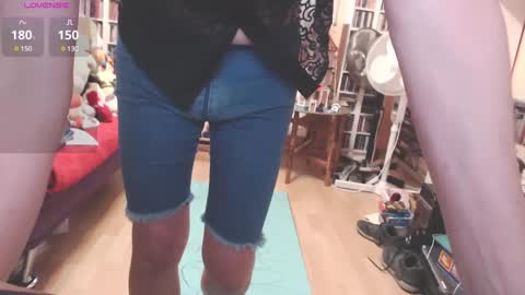 Snapshot of benijamin chatting on December 2024 09:40:02 AM benijamin online show from December 2024 09:40:02 AM