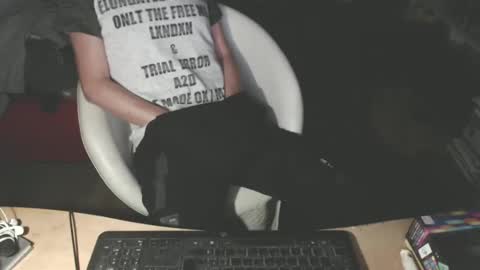 Snapshot of benijamin chatting on January 2025 11:31:01 PM benijamin online show from January 2025 11:31:01 PM