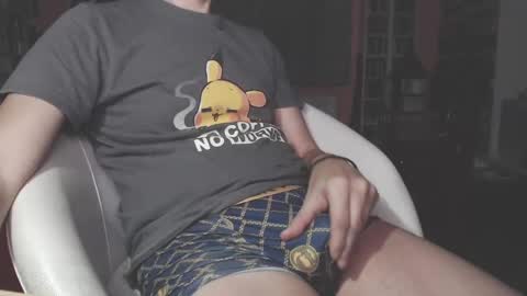 Snapshot of benijamin chatting on January 2025 11:10:01 PM benijamin online show from January 2025 11:10:01 PM