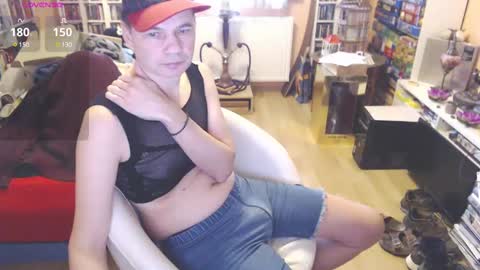 Snapshot of benijamin chatting on February 2025 12:16:01 PM benijamin online show from February 2025 12:16:01 PM