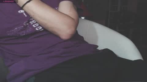 Snapshot of benijamin chatting on September 2025 08:41:01 PM benijamin online show from September 2025 08:41:01 PM