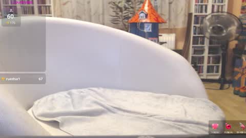 Snapshot of benijamin chatting on September 2025 09:42:02 AM benijamin online show from September 2025 09:42:02 AM