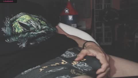 Snapshot of benijamin chatting on September 2025 11:17:01 PM benijamin online show from September 2025 11:17:01 PM