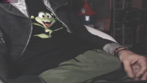 Snapshot of benijamin chatting on September 2025 10:56:02 PM benijamin online show from September 2025 10:56:02 PM