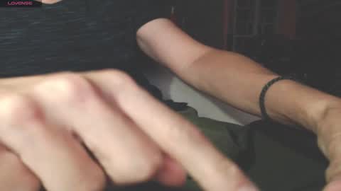 Snapshot of benijamin chatting on October 2025 09:45:02 PM benijamin online show from October 2025 09:45:02 PM