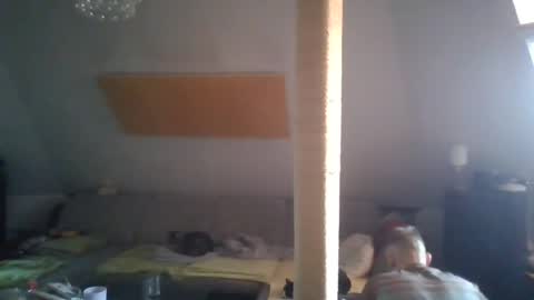 benizio online show from December 2024 01:36:02 PM