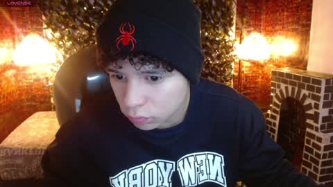 BENJAMIN online show from January 2025 07:24:01 PM