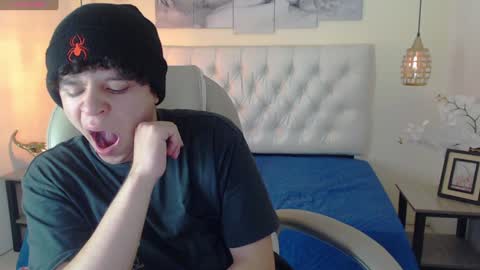 BENJAMIN online show from January 2025 01:01:01 AM