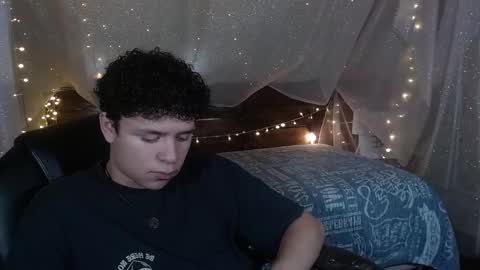 BENJAMIN online show from February 2025 08:33:01 PM