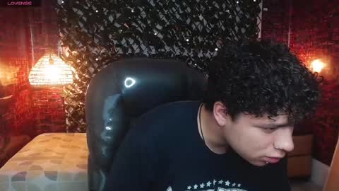 BENJAMIN online show from February 2025 08:00:02 PM