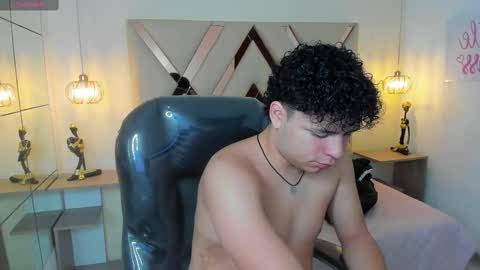 BENJAMIN online show from September 2025 08:31:01 PM