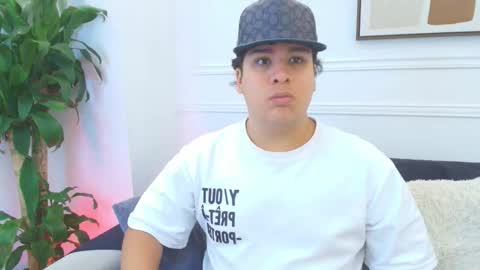 bennett_alejoo online show from January 2026 07:17:01 PM