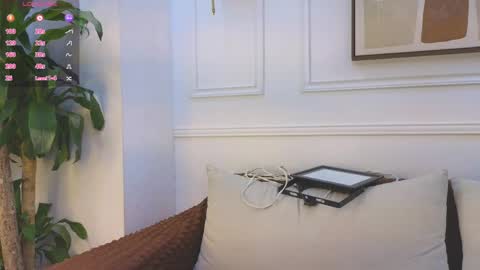 Snapshot of bennett_alejoo chatting on April 2026 06:01:01 PM bennett_alejoo online show from April 2026 06:01:01 PM