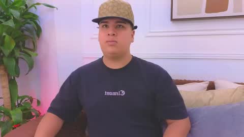 Snapshot of bennett_alejoo chatting on April 2026 06:49:02 PM bennett_alejoo online show from April 2026 06:49:02 PM