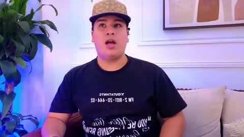 Snapshot of bennett_alejoo chatting on May 2026 07:11:01 PM bennett_alejoo online show from May 2026 07:11:01 PM